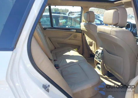 2012 BMW X5 xDrive35I/xDrive35I Premium/xDrive35I Sport Activity z USA, uszkodzony, nr VIN 5UXZV4C55CL759932